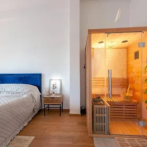 Luxus P4t Family 3 Bedroom With Pool, Tennis Court And Sauna Appartement