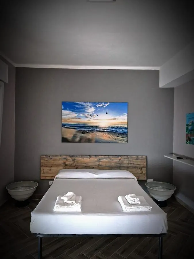 The House Of The Waves Hotel Brindisi Guest house