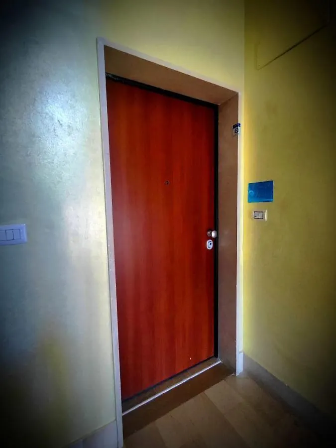 The House Of The Waves Hotel Brindisi Guest house